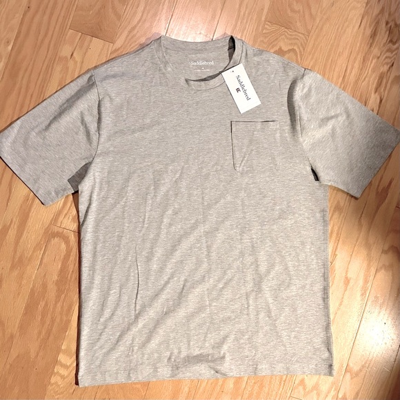 Saddlebred NWT Grey T-shirt With Pocket Men’s Size Medium - Picture 1 of 5